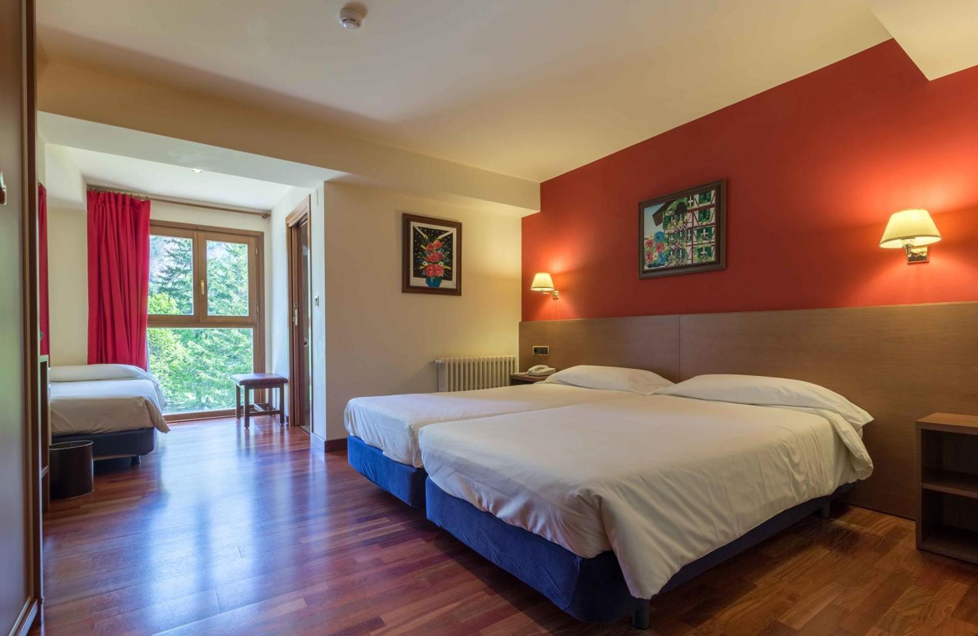 Snoe Hotel Candanchú Oda fotoğraf
