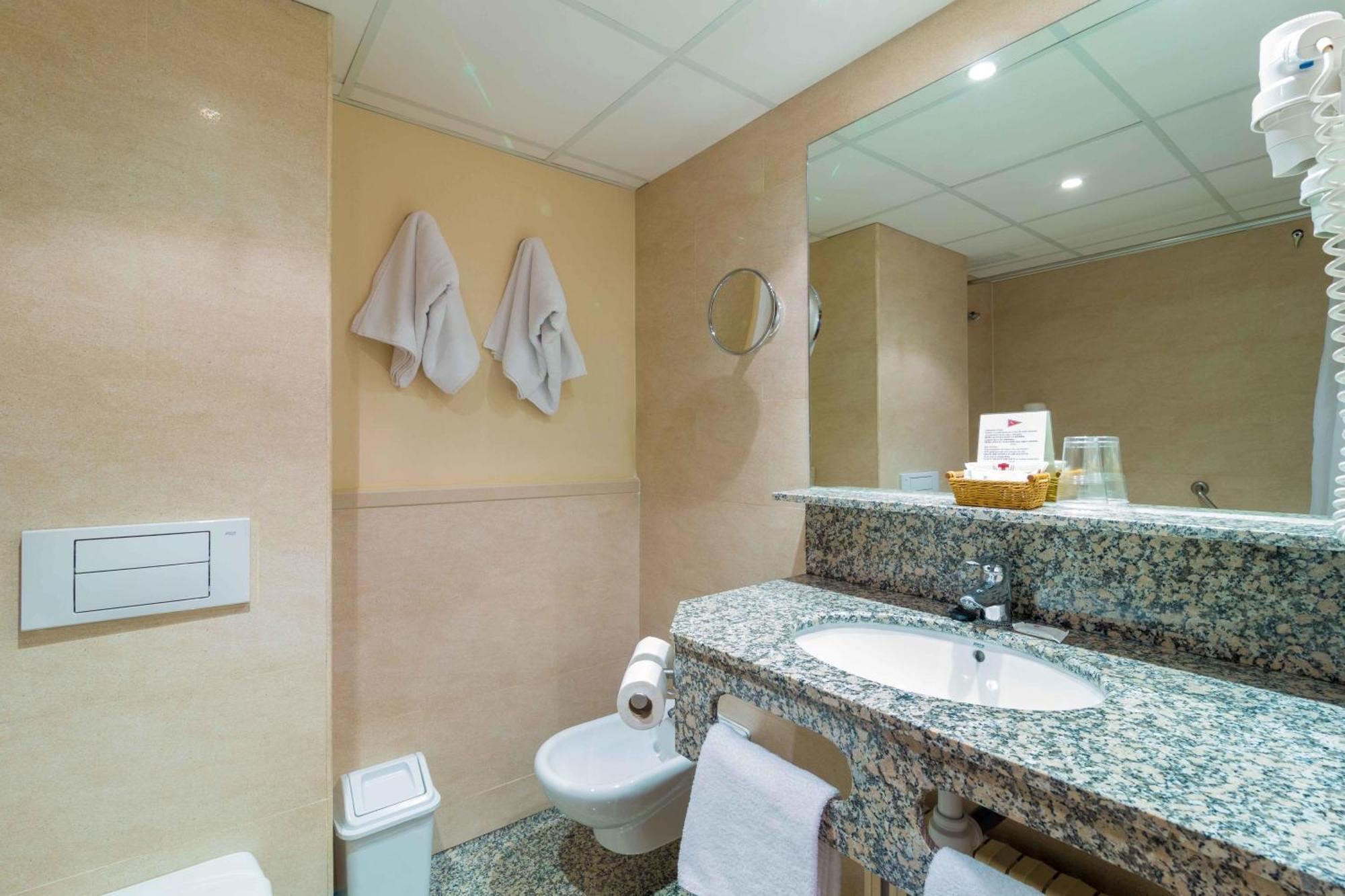Snoe Hotel Candanchú Oda fotoğraf