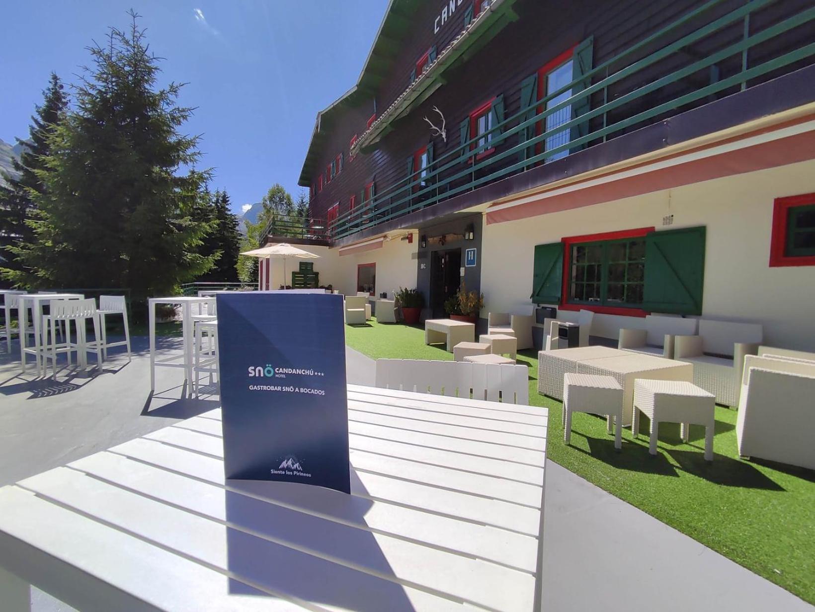 Snoe Hotel Candanchú Dış mekan fotoğraf